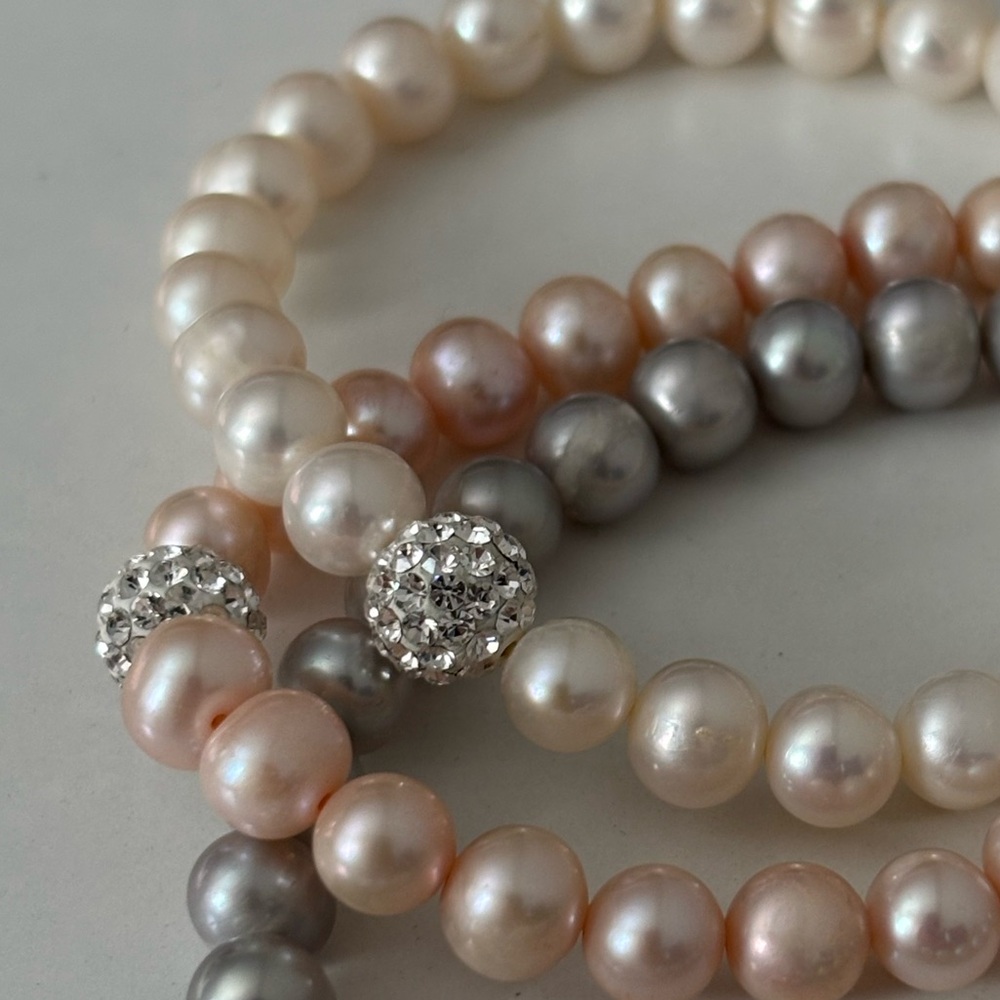 3 Pearl stretch bracelets - Picture 8 of 8